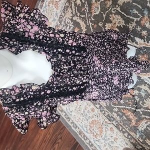 Cute Floral Dressy Top